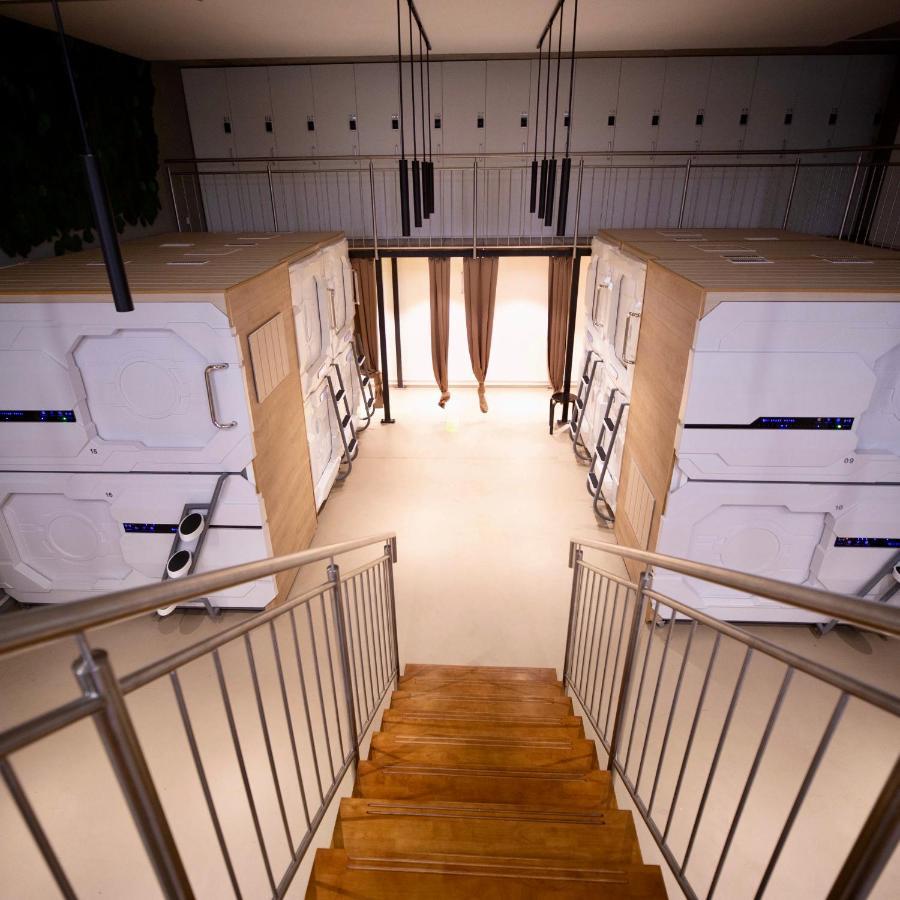 Spacehotel Karlsruhe Ngoại thất bức ảnh